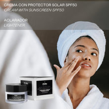Cargar imagen en el visor de la galería, Crema hidratante facial alta protección SPF 50 - 50 ml
