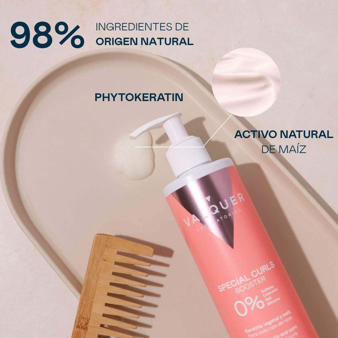 Textura del booster Special Curls Valquer con sus activos naturales: phytokeratin y activo natural de maíz, 98% de origen natural