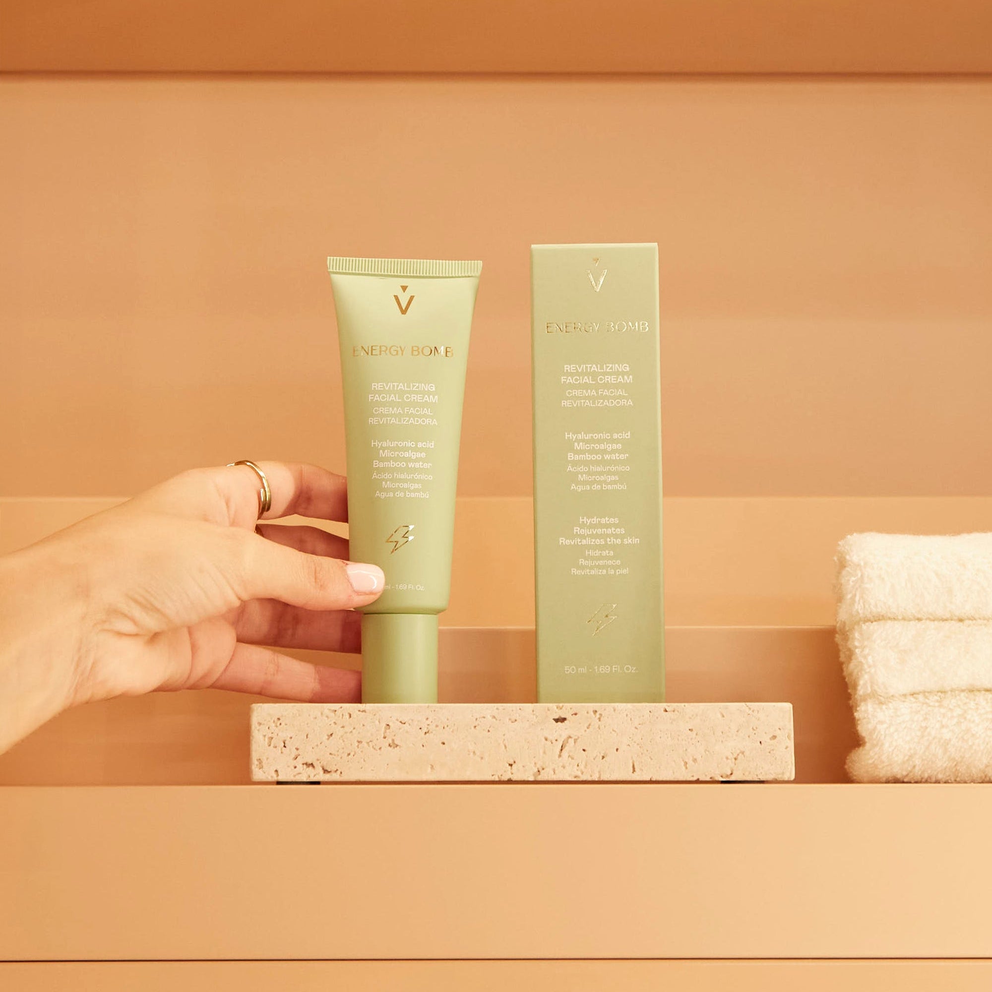 crema revitalizadora