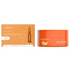 Pack de ampollas de vitamina C y parches para ojos de Valquer sobre fondo blanco.