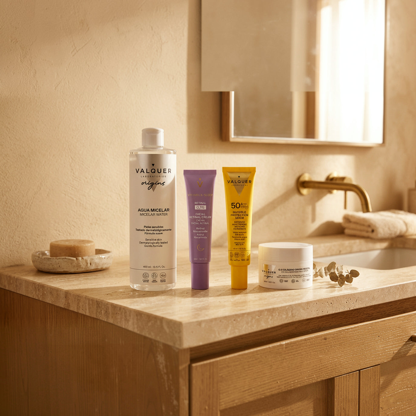 Rutina facial de día y noche para piel sensible con agua micelar, Retinal 0,1%, crema G-3 Colágeno y sérum solar invisible SPF 50+.