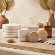 Rutina facial completa Valquer con colágeno vegetal, vitamina C y productos de limpieza facial sólida.