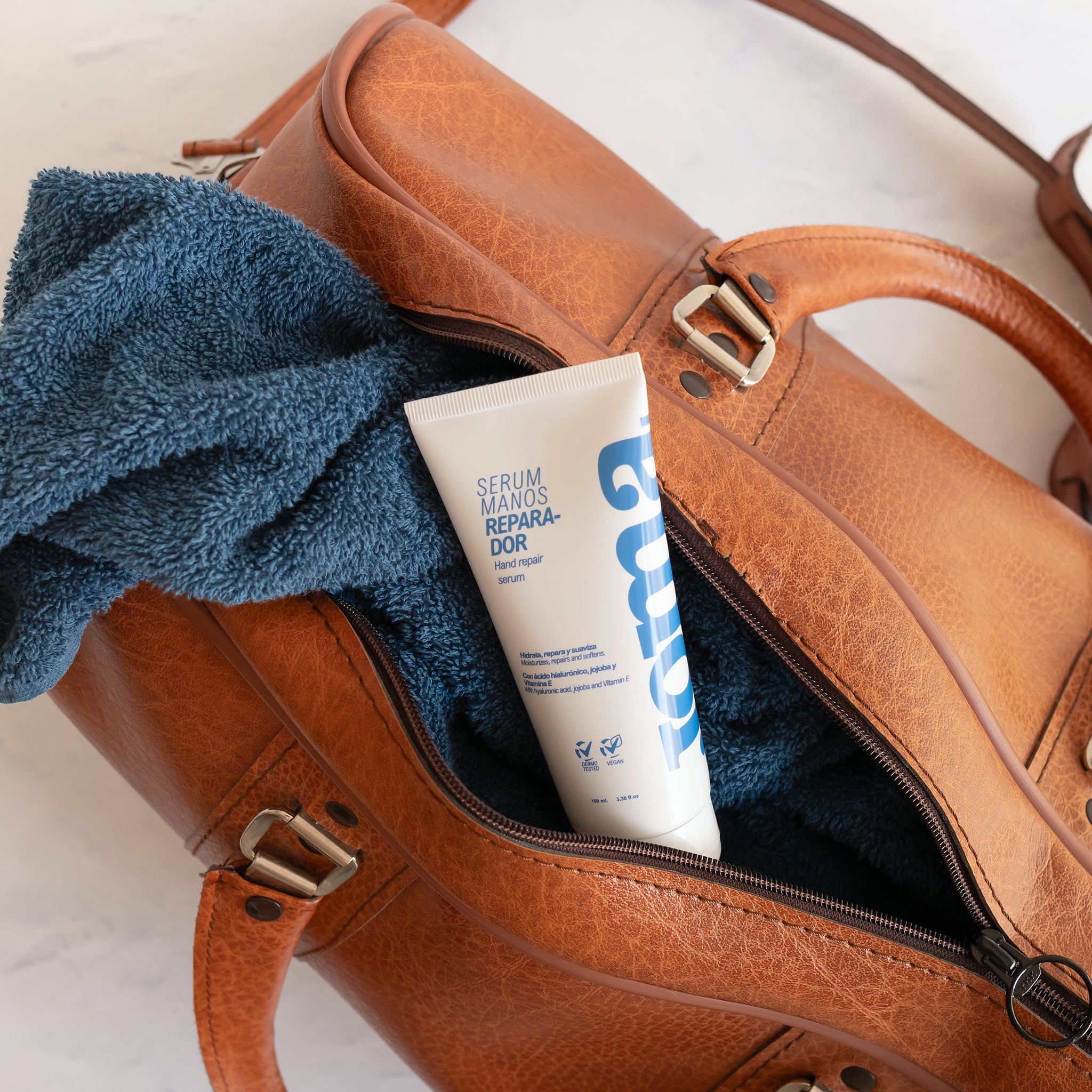 Sérum réparateur pour les mains à l'acide hyaluronique, au jojoba et à la vitamine E – 100 ml