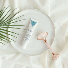 Cargar imagen en el visor de la galería, Serum facial hidratante Edición Limitada - 30 ml
