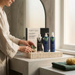 Aplicación de la rutina Hair Care con keratina fría y productos Total Repair para cabello dañado.